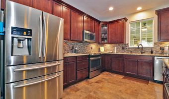 46 Rockland St, Barnegat, NJ 08005