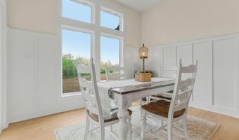12749 NE Cherokee Dr, Adrian, MO 64720