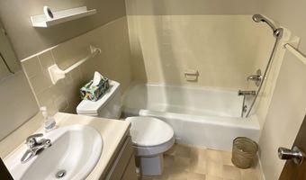 800 1st Dr NW 102, Austin, MN 55912