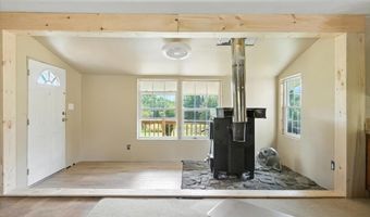 3851 VT Route 215 N, Cabot, VT 05647