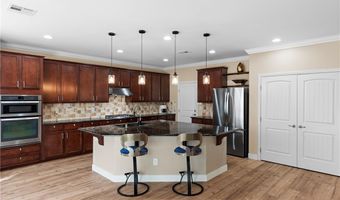 5627 Spanish Valor Rd, Las Vegas, NV 89135