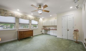 78 E HUNTINGTON Cir, Dover, DE 19901