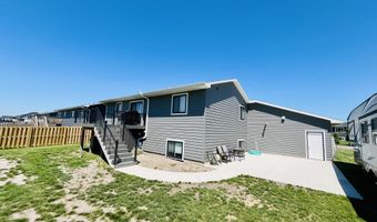 1210 NE 32nd Ave, Aberdeen, SD 57401