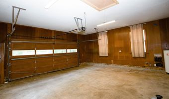 901 Glendale Dr, Aberdeen, NC 28315