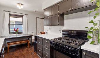 2719 E Tiffin Ave, Des Moines, IA 50317