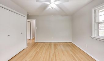 2403 SHERWOOD HALL Ln, Alexandria, VA 22306
