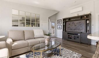 419 Broadway 5, Newport, RI 02840
