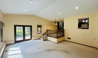 1606 N Jackson St, Aberdeen, SD 57401