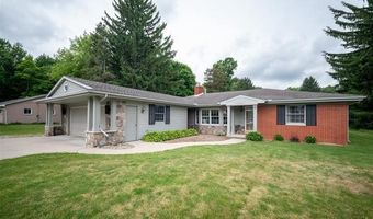 9404 River Rd, Algonac, MI 48001