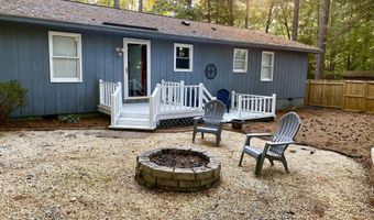 901 Heather Trl, Aberdeen, NC 28315
