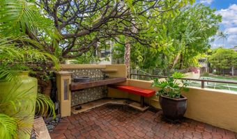 123- A Maunalua Ave 15, Honolulu, HI 96821