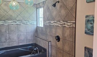 471 Getaway Ln, Baxley, GA 31513