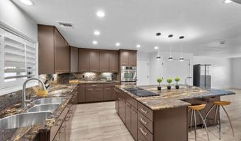 1695 Montessouri St, Las Vegas, NV 89117