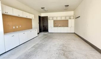 2116 Westridge Rd, Carlsbad, NM 88220