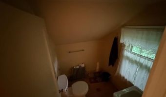 152 Fairview St, Barre, VT 05641