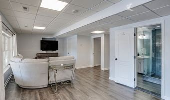 46 West St, Berlin, MA 01503