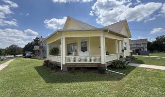 503 S Clinton St, Albia, IA 52531