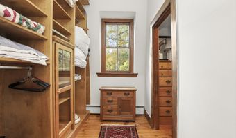 47 Hollow Tree Ridge Rd, Darien, CT 06820