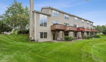 1410 Grandview Ct 1410, Algonquin, IL 60102