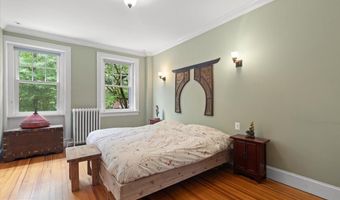 2816 27TH St NW, Washington, DC 20008