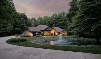 2816 Remington Pt, Aurora, OH 44202