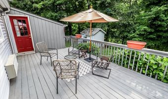 10 N Beech Tree Rd, Brookfield, CT 06804