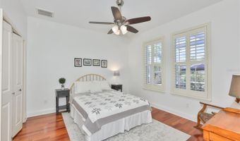 5318 LOON NEST Ct, Apollo Beach, FL 33572