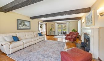 111 Lebanon Rd, Bethany, CT 06524