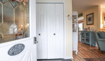 13 Sequoia Ct, Barnegat, NJ 08005