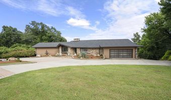 539 HILLYER HIGH Rd, Anniston, AL 36207