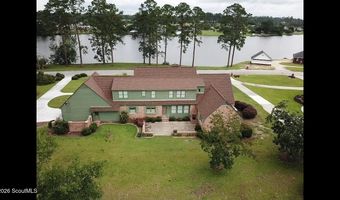 220 Lake Shore Dr, Alma, GA 31510
