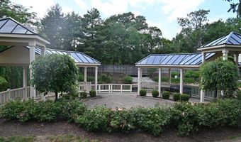 6152 WELLINGTON COMMONS Dr, Alexandria, VA 22310