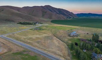 90 STERLING Dr, Bellevue, ID 83313