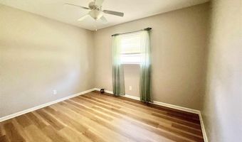 208 14th Ave, Atmore, AL 36502