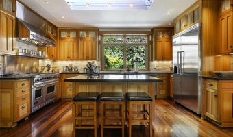 99 Granite St, Ashland, OR 97520