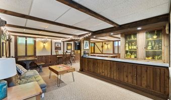 13 Provost Dr, Airmont, NY 10901