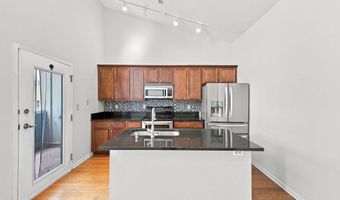 160 N Wall St L303, Columbus, OH 43215