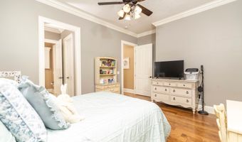 230 Eastwood Dr, Brandon, MS 39042