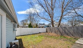525 Willett Ave, East Providence, RI 02915