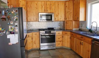 1104 W 4th St, Anaconda, MT 59711