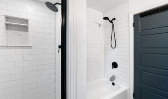 212 CRYSTAL LAKE Ave, Audubon, NJ 08106