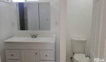 121 Hermansen St, Hawthorne, NV 89415