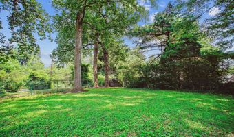 6200 VERNE St, Bethesda, MD 20817