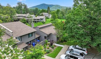 700 Crowfields Ln, Asheville, NC 28803