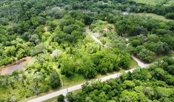 JONES RD PVT TX, Angleton, TX 77515