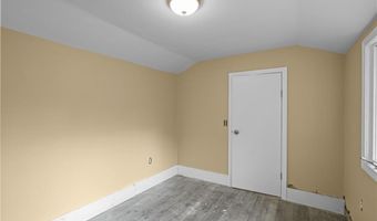 51 Knotty Oak Shr, Coventry, RI 02816