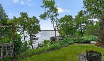 1103 S Darling Dr NW, Alexandria, MN 56308