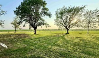 26855 SW 89th Rd, Beatrice, NE 68310