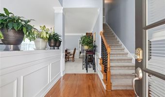 3352 Walnut Rdg, Atlanta, GA 30349