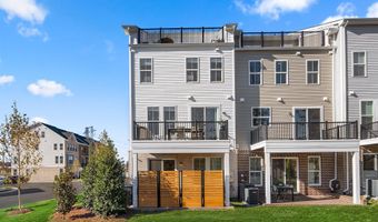 42129 SHINING STAR Sq, Ashburn, VA 20148